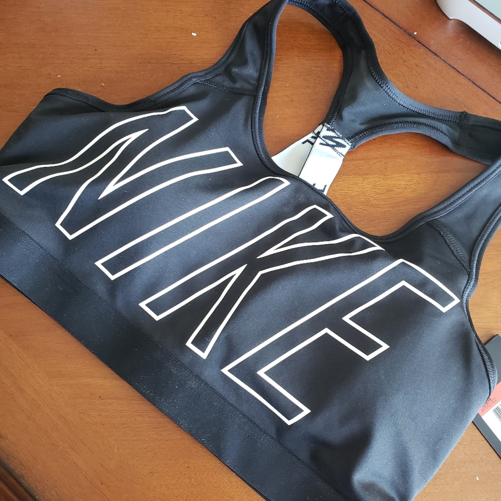 NWT Nike Sports Bra